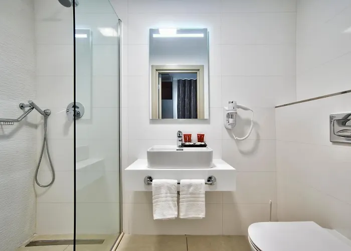 Mayflower Malta Hotel